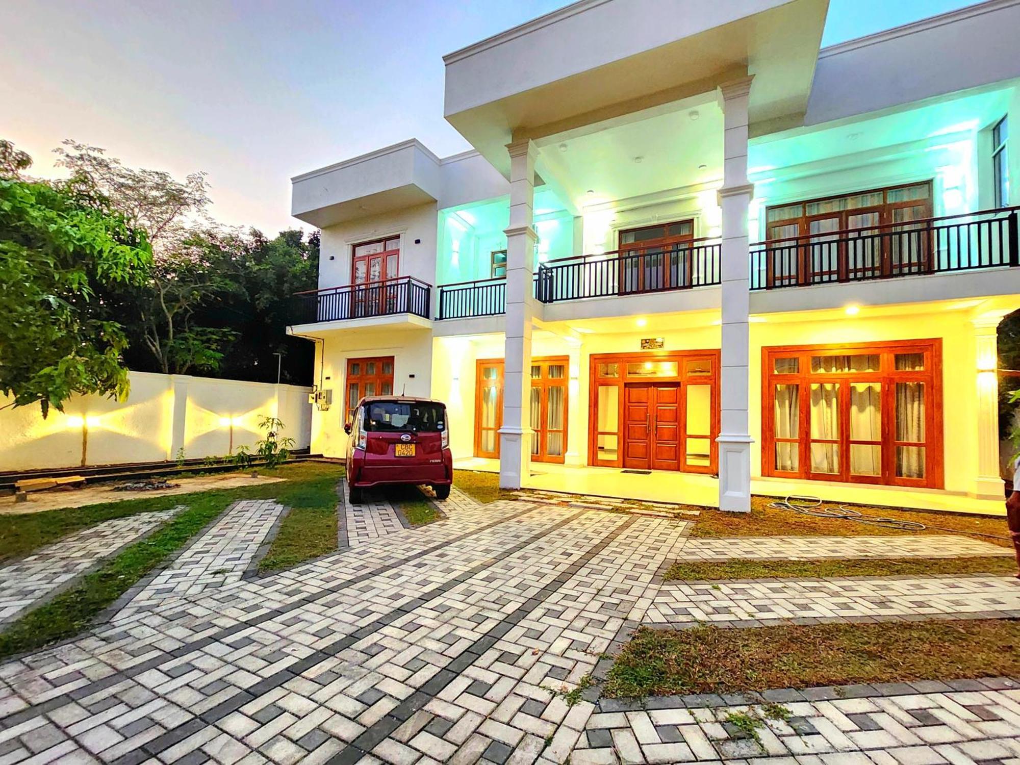 Regno Villa The Infinity By Netflix Panadura Exterior foto